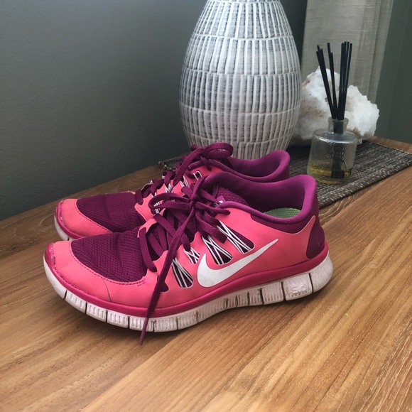 Women's Nike Free 5.0+ Raspberry Running Shoes 7.5 - Picture 3 of 13